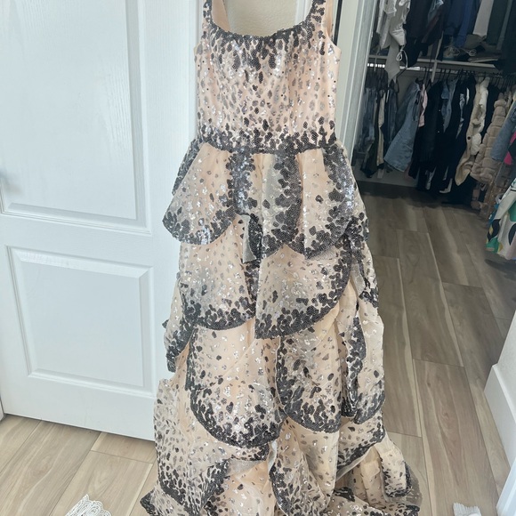 Cream and Black Maxi Dress (just like Tariq ediz) - Picture 3 of 4